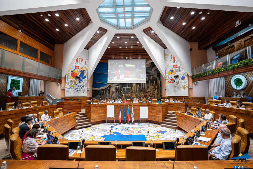 La Région Réunion lance officiellement le Conseil Régional des Jeunes